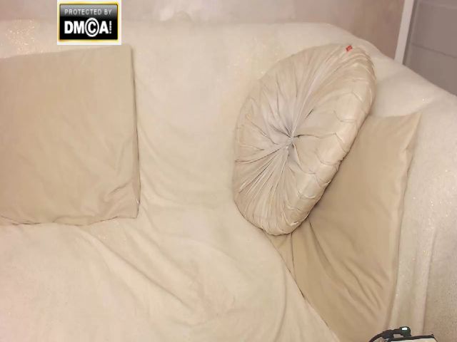 Live sex webcam photo for Candy_Caro #269552078