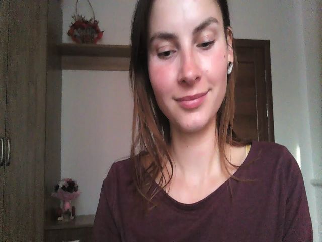 Live sex webcam photo for MisssSun #269564326