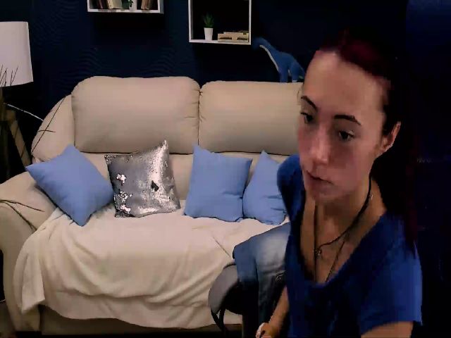 Live sex webcam photo for amyjune01 #269563332