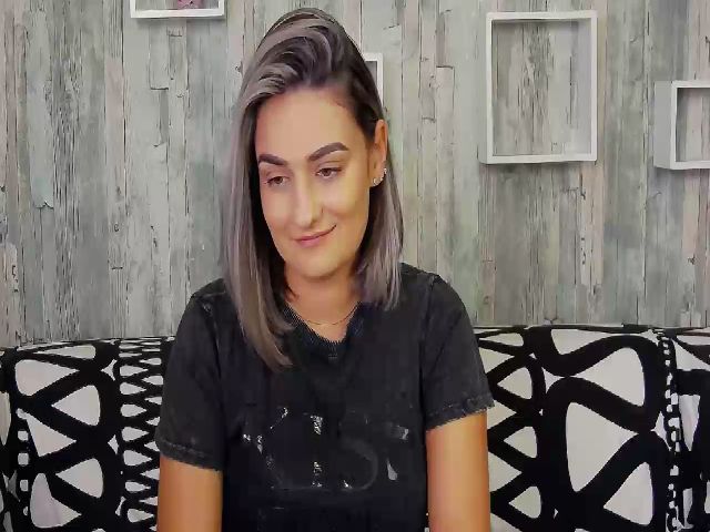 Live sex webcam photo for SecretAmber #269563105