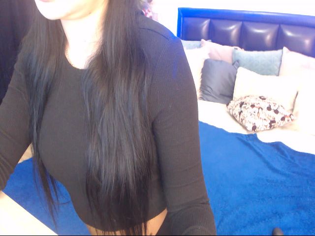 Live sex webcam photo for Wildx_xAngelx #269572094