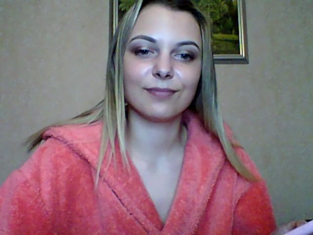 Live sex webcam photo for BreeAngel #269563419