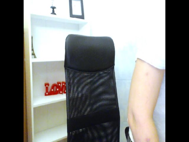 Live sex webcam photo for CristiCarter #269554457