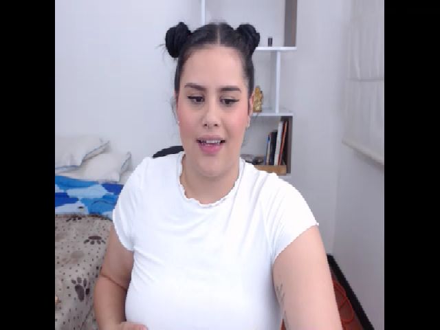 Live sex webcam photo for Abiefire #269571815