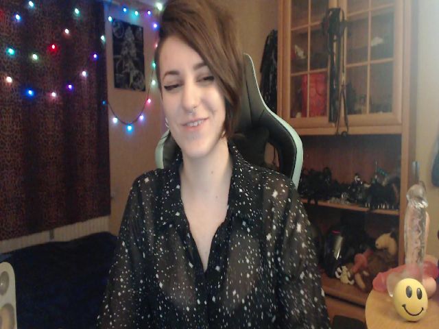 Live sex webcam photo for JollyMolly #269570514