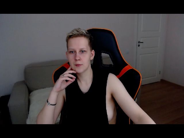 Live sex webcam photo for Oh_daisy #269566042