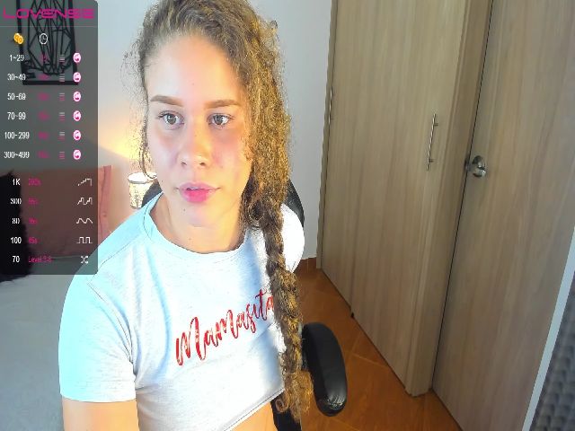Live sex webcam photo for Alexajr #269554433