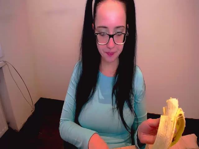 Live sex webcam photo for RebekaJo #269558893