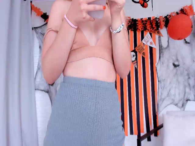 Live sex webcam photo for LauraVega #269564194