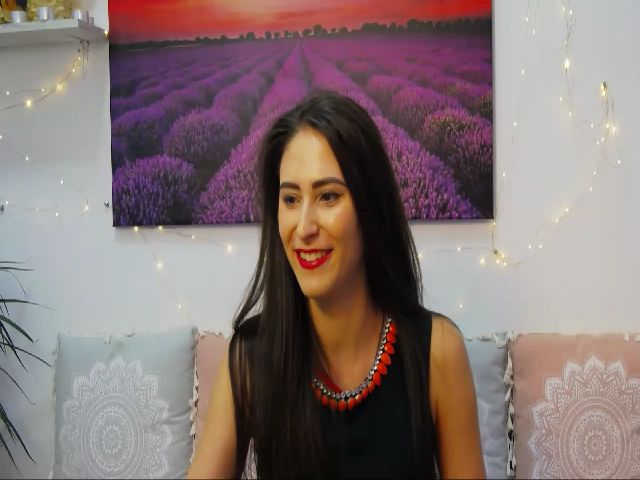 Live sex webcam photo for MaraW #269563993