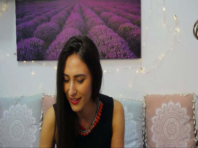 Live sex webcam photo for MaraW #269566155