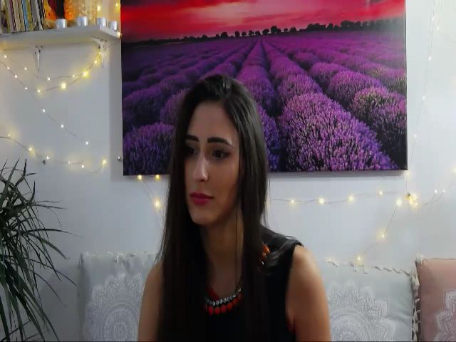 Live sex webcam photo for MaraW #269568413