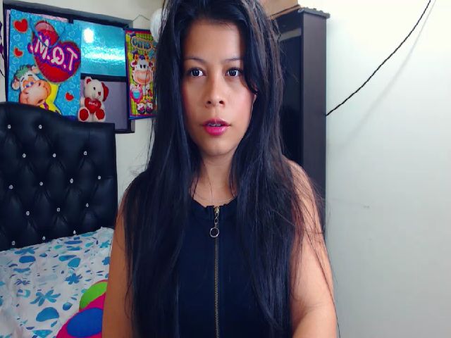 Live sex webcam photo for Sweetnia #269564338