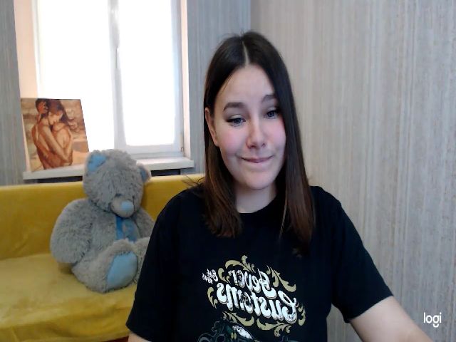 Live sex webcam photo for Quardiona #269560179