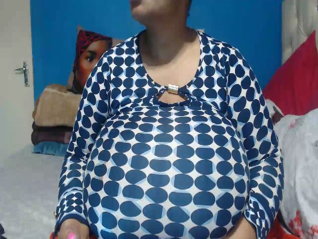 Live sex webcam photo for EbonyxBBW #269570743