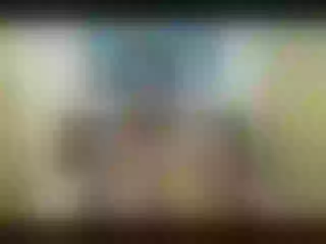 Live sex webcam photo for LeaMoak #269552827
