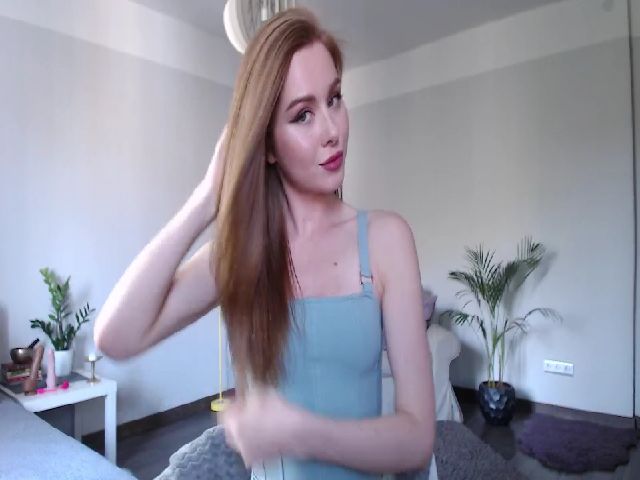 Live sex webcam photo for KamillaKami #269561388