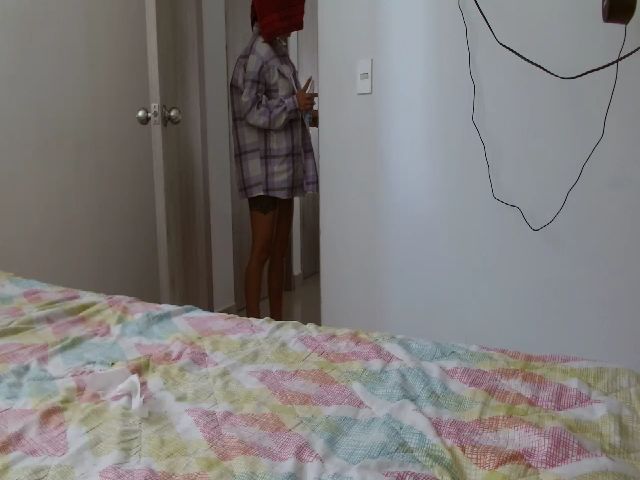 Live sex webcam photo for aleja_tatto #269565312