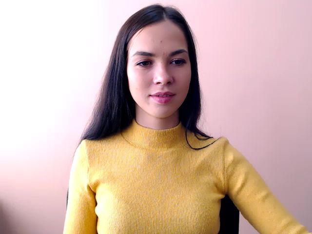 Live sex webcam photo for KatieCute_ #269563225