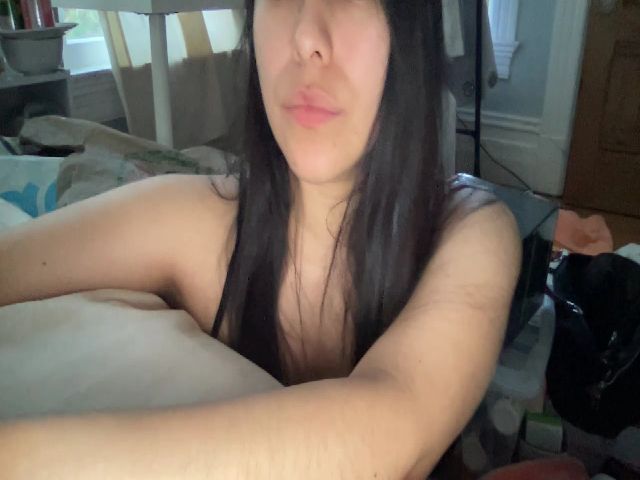 Live sex webcam photo for BbV97 #269554636