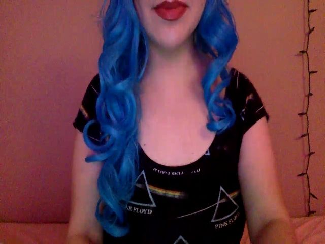 Live sex webcam photo for ThiqqCutie #269565504