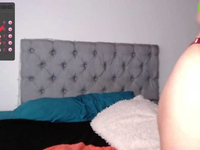 Live sex webcam photo for BrandyEvie #269567239