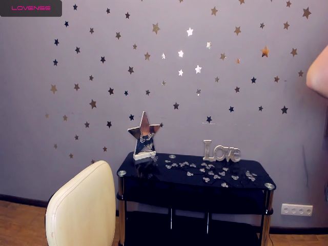 Live sex webcam photo for Sinnarey #269558795