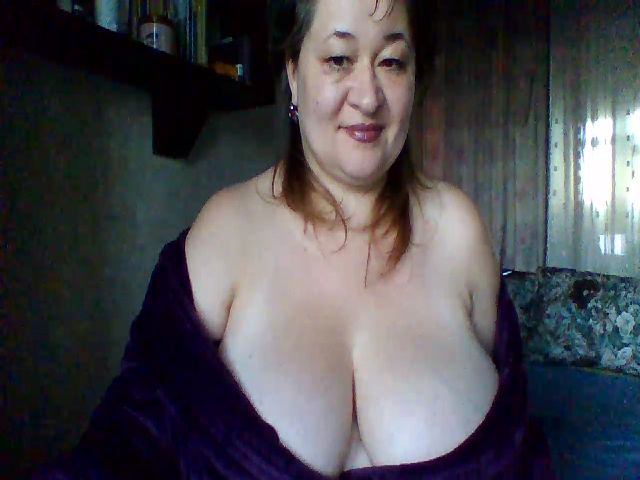 Live sex webcam photo for Huge_nipple8 #269564373