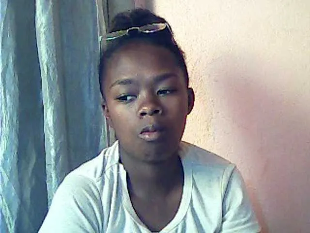 Live sex webcam photo for Errah #269562445