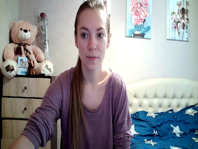 Live sex webcam photo for MissGladys #269559472