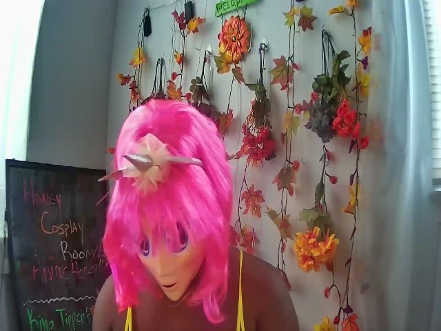 Live sex webcam photo for Honey_0811 #269565138