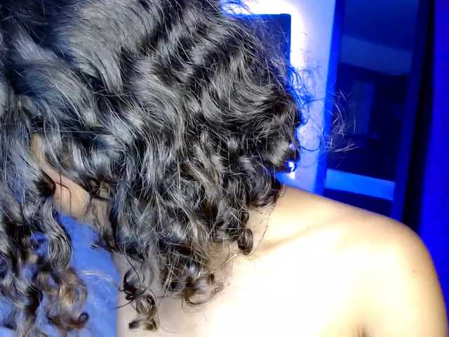 Live sex webcam photo for hannagia #269553417