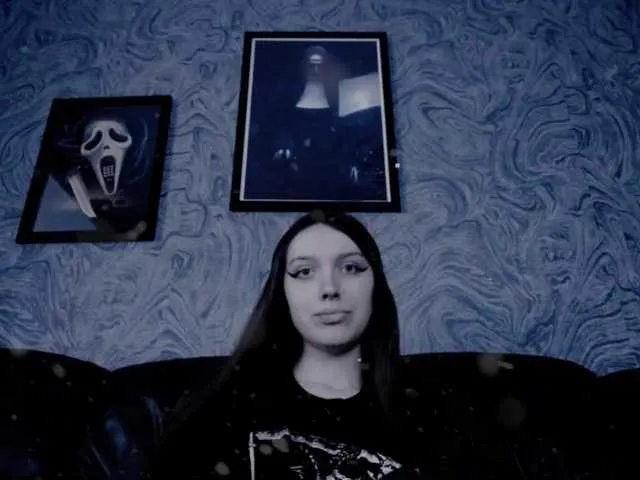 Live sex webcam photo for EllaDark #269562670