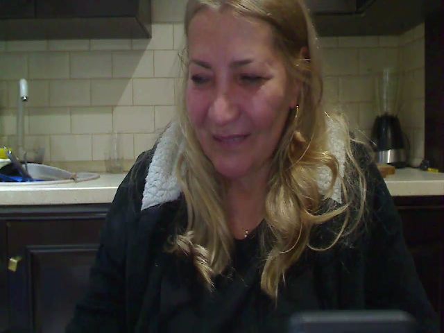 Live sex webcam photo for HeyHeyGrey #269554331