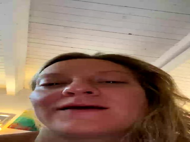 Live sex webcam photo for MolliCakes #269565787