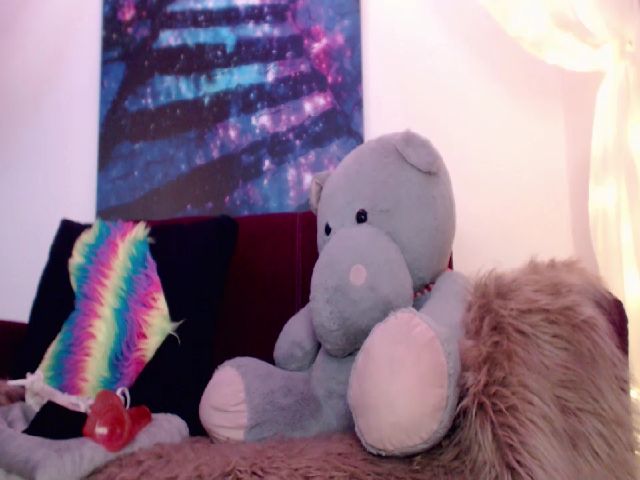 Live sex webcam photo for Kata_wild #269565931