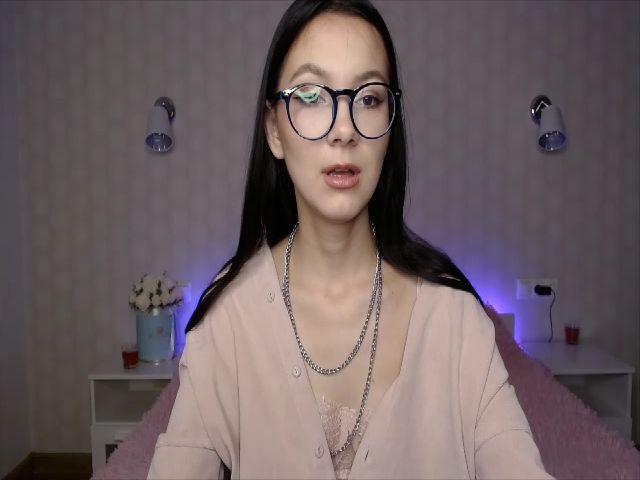 Live sex webcam photo for PenelopeLaf #269569400