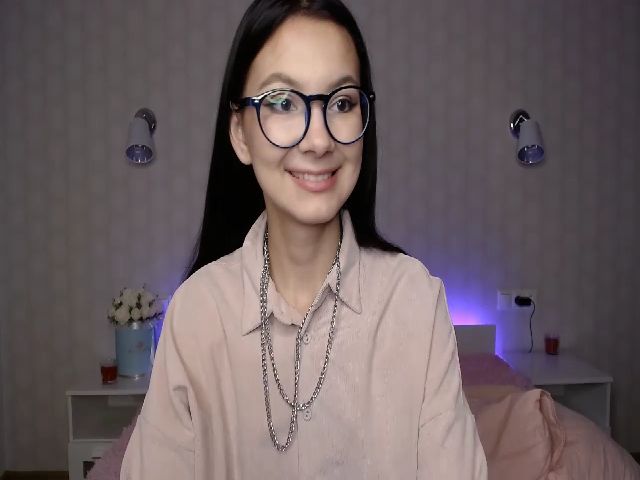 Live sex webcam photo for PenelopeLaf #269570275