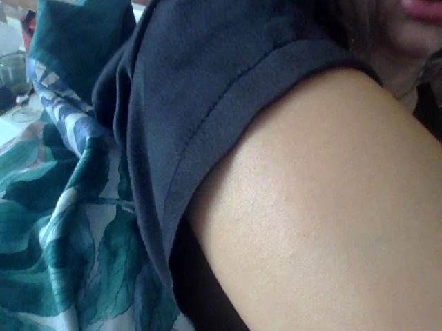 Live sex webcam photo for Godgiven111 #269560111