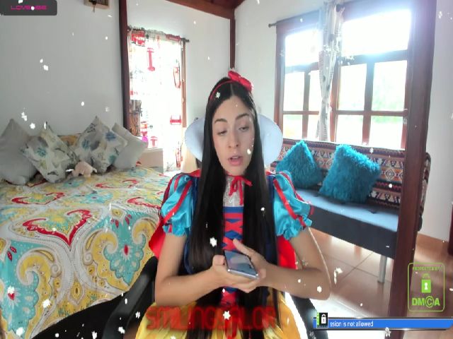 Live sex webcam photo for SmilingSalor #269565730