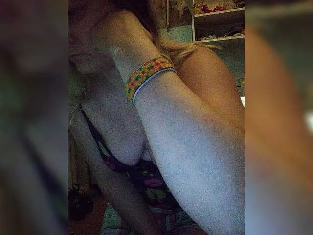 Live sex webcam photo for kolitoo #269582080