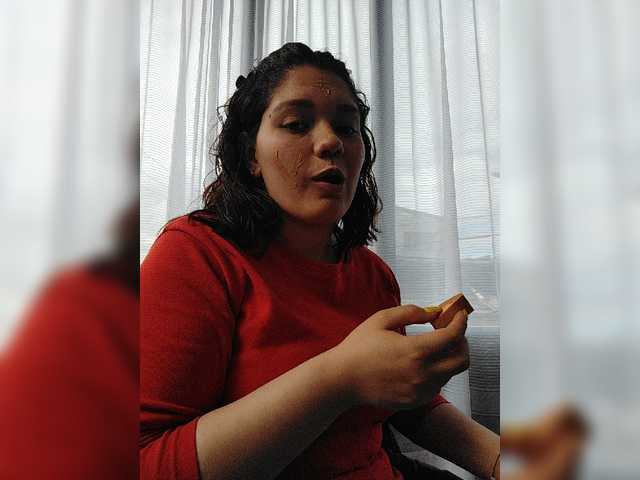 Live sex webcam photo for Maggie-evans5 #269587764