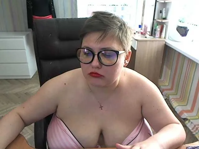 Live sex webcam photo for HotAlexa #269588042