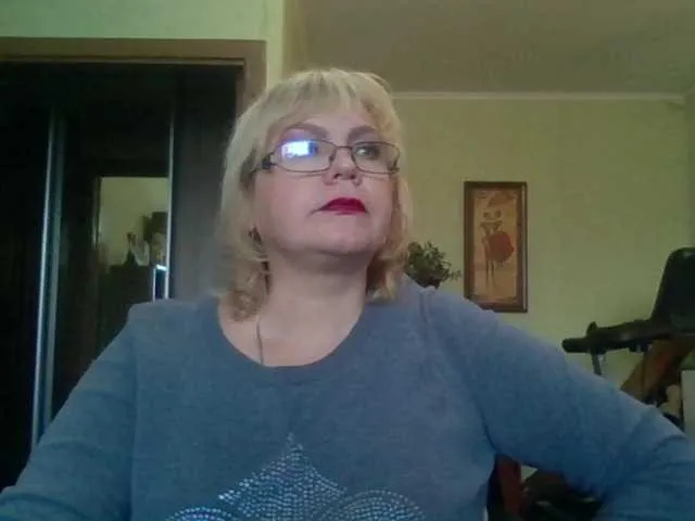 Live sex webcam photo for LOLA88888 #269587569
