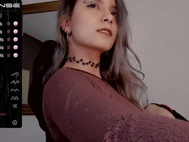 Live sex webcam photo for LilithMystic #269587474