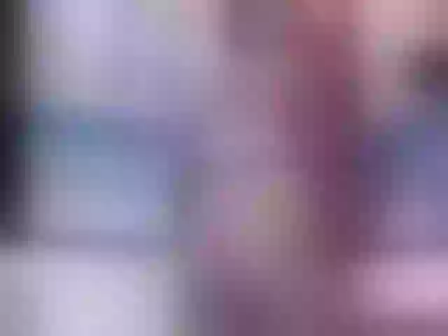 Live sex webcam photo for AngeliqueG #269577835
