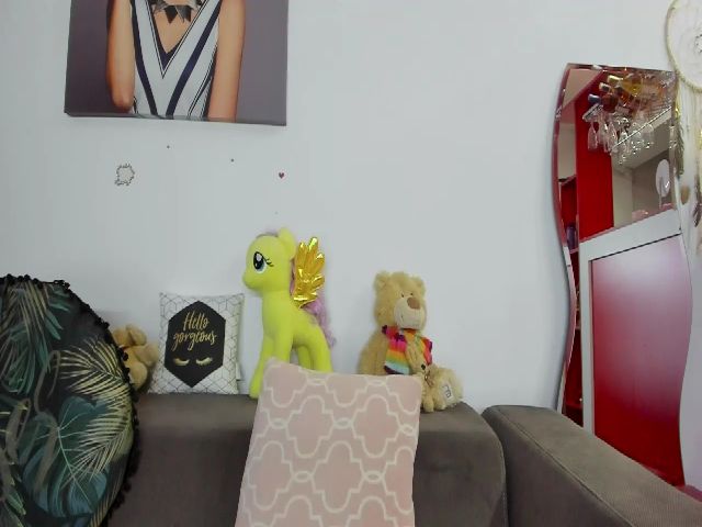 Live sex webcam photo for AletaOcean #269575751