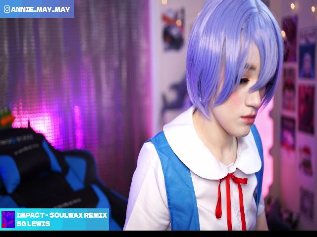 Live sex webcam photo for Annie_may_ #269583306