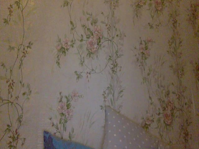 Live sex webcam photo for JolyBoss #269589495