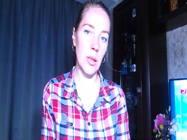 Live sex webcam photo for Oly_nice_ #269590108